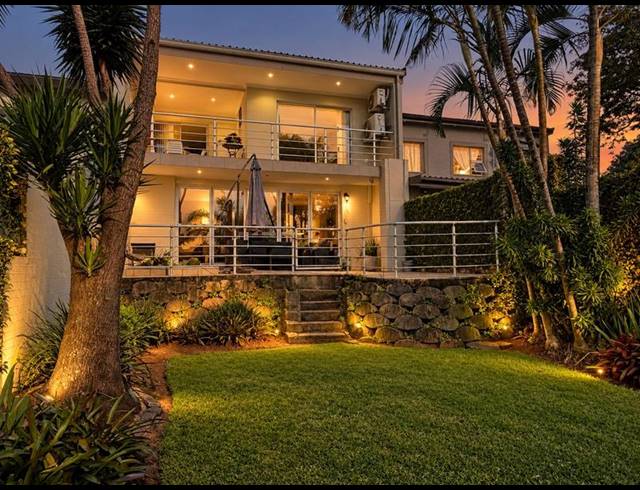 3 BEDROOM TOWNHOUSE FOR SALE IN SUNNINGDALE